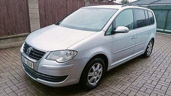 Prodám Volkswagen Touran 1,9 TDI 2009, 77kw