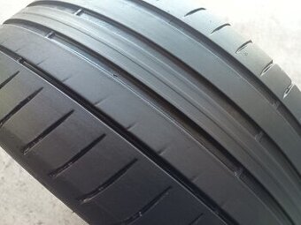 245/40 R18 GOODYEAR (1323)