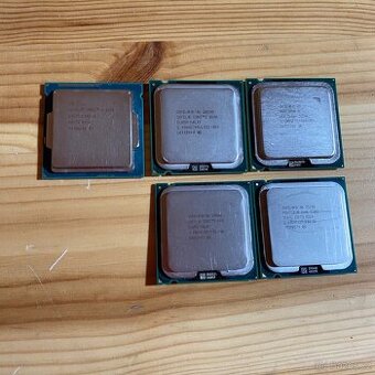 Predám procesory – Intel (mix kusov)