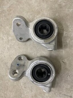 BMW E46 M3 - zadní uložení př. ramen