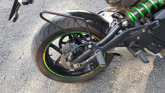Kawasaki ER6 držáky bočních brašen