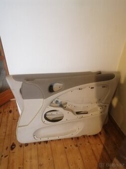 Jaguar S - type interiér 2001-2006