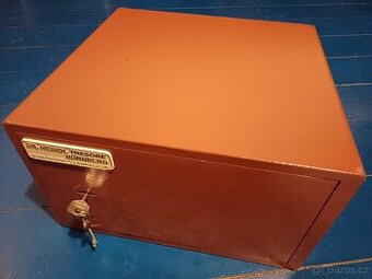 Masivní německý trezor