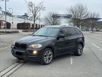 Bmw x5 e70 3.0d xDrive 173kw SERVISOVANE/KUŽE/TAŽNE
