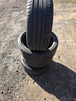 4 ks letní pneu 235/35/19 Michelin 6mm