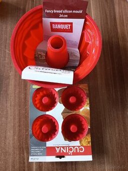 silikonová forma na bábovku 24 cm + 4 malé formy, nové