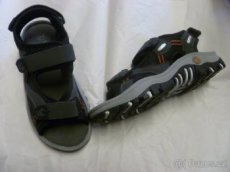 Chlapecké sandále vel. 38 - nové