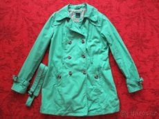 Zelený kabátek, zn. CA