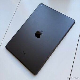 iPad 8 (2020) 32GB (12 měsíců záruka)