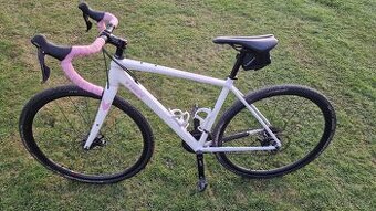 Gravel Trek velikost M