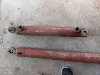 hydraulické válce