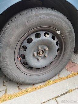 Sada zimních a letních pneu vč. disků, VW ŠKODA