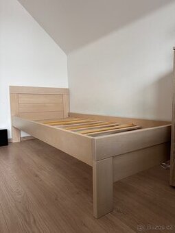 Prodám postel 200x90cm s matrací