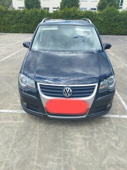 VW Touran CROSS