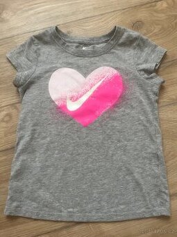 Tričko Nike 116/122