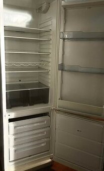 lednice AEG/ fridge AEG
