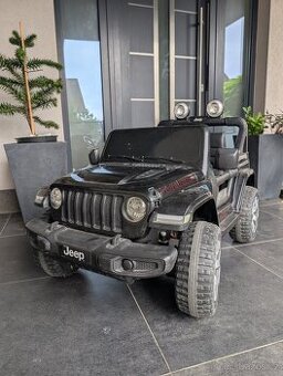 Dětské autíčko Jeep Wrangler 4x4