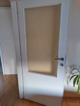 Prodám interiérové dveře 80cm