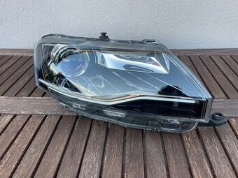 Pravé přední světlo Škoda Rapid - Nové