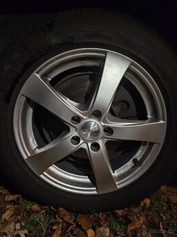 Litá kola Dezent/Audi