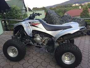 Čtyřkolka Kawasaki