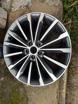 Hlinikove disky superb 3 trinity r19 et44