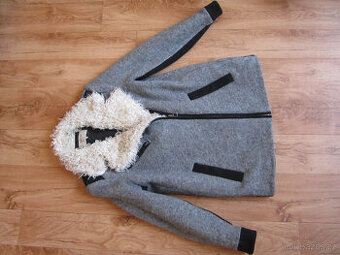 Kabát zn. Zara Trafaluc, šedá/černá, 72% vlna, M/L