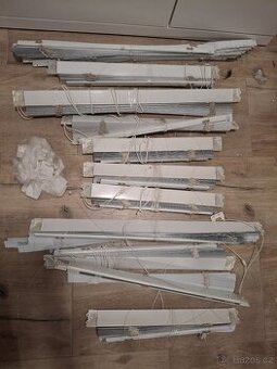 Demontované žaluzie asi 11ks různé druhy