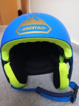 Dětská lyžařská helma