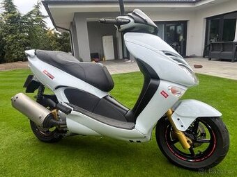 Aprilia Leonardo 250