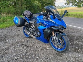 Suzuki GSX-S 1000GT – 1. majitel, kufry, plexi, servis Suzuk