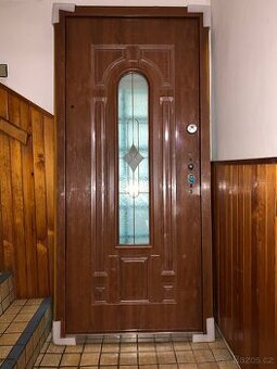 Bezpečnostní dveře