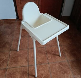 Jídelní židlička