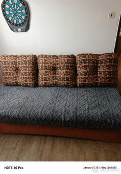 Polštáře na sedačku