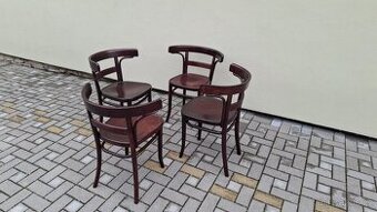 Celodřevěná křesílka THONET po renovaci