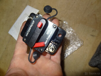 vodeodolny DC JISTIC VYPINAC 30A na lode a do vlhka