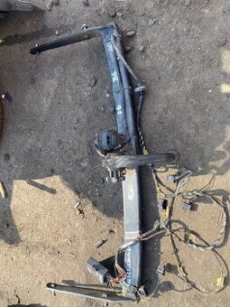 Tažné zařízení Passat VW B6 original vestfalia