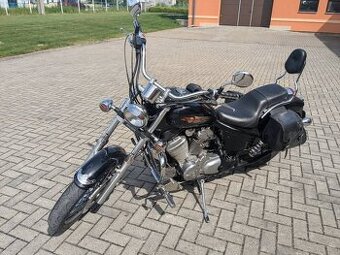 Honda VT 600