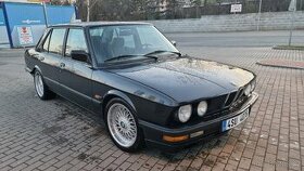 Prodám BMW E28 520i Shadowline