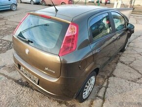 Fiat punto 1.2i,48kw,2009,5DV,klimatizace,CD