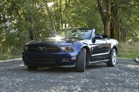 Mustang 3,7 V6 cabrio,servisní historie