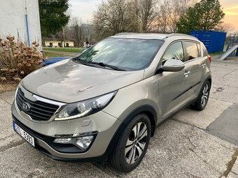kia sportage 2l crdi 135kw 166tkm TOP STAV