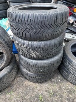 Celoroční sada pneu 245/45 R17 - Michelin