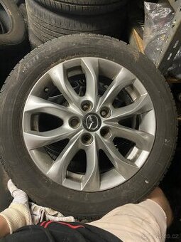 Mazda alu kola R16 LETNÍ GUMY