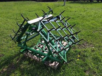 Prodám nesenné brány za traktor 3 M sklopné