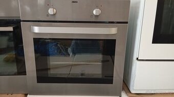 Vestavěná samostatná trouba Zanussi