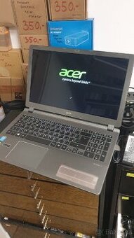 Intel i7-4510u, 12GB ram DDR3, GeForce 850, SSD 256GB