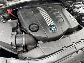 BMW N57D30 180kw motor nastrojený