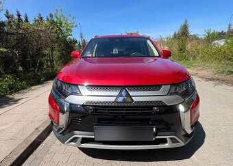 Mitsubishi Outlander 2.0 Instyle + 4WD CVT