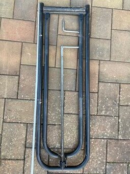 Zvedak na trakturek - pouzivano na MTD s 120cm ustrojim